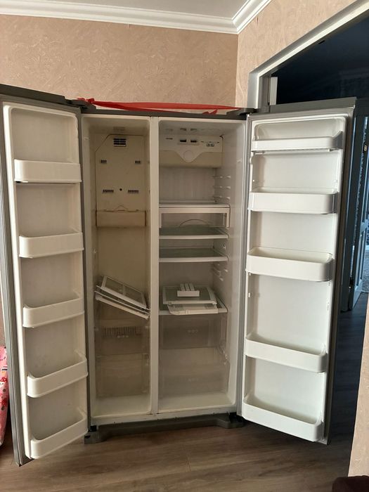 Продается холодильник
