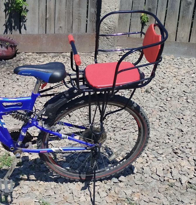 Продам детское сиденье для велосипеда