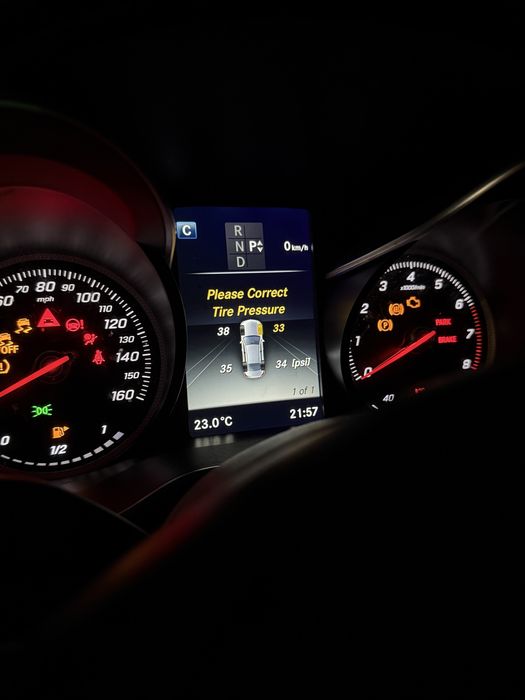 Конвентиране на USA Радио Честоти към EU на Mercedes Benz AMG menu