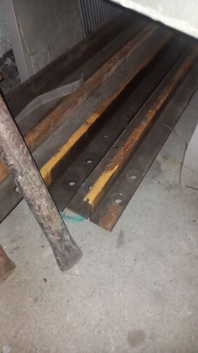 Рельсы для лифта