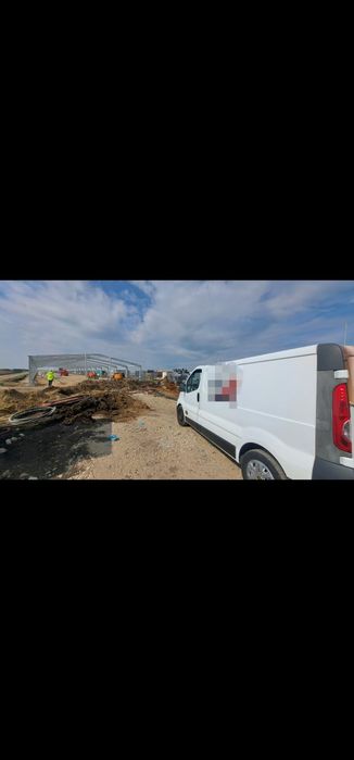 Renault trafic 2.0 diesel  2007 dubita,  van ,