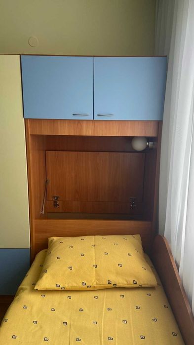 Цялостно обзавеждане за детска - легла, гардероб, етажерки, контейнер