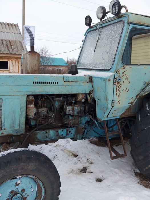 продам трактор