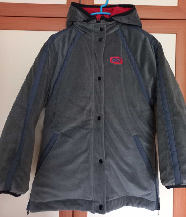 Зимно яке двулицево Nike 10-12 г.