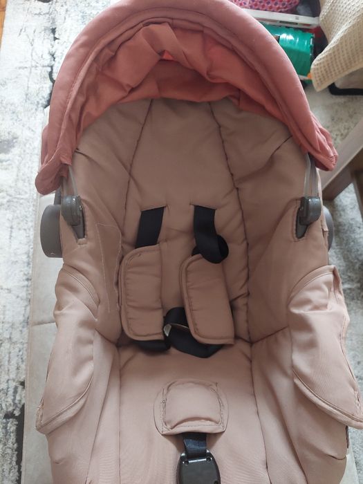 Детско столче за новородено