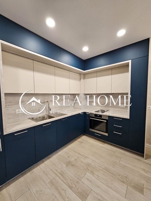 Дава се под наем Двустаен апартамент в София, Дианабад - 71 кв.м за 900 € - Снимка #1