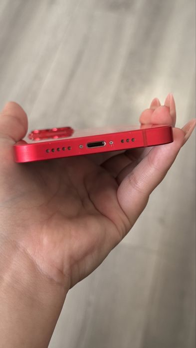 iPhon 14 красый оригинал