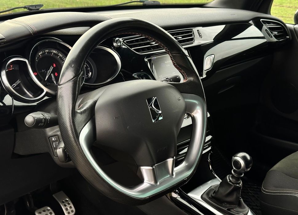 Citroen DS3 1.2 2015 înmatriculată/carte service