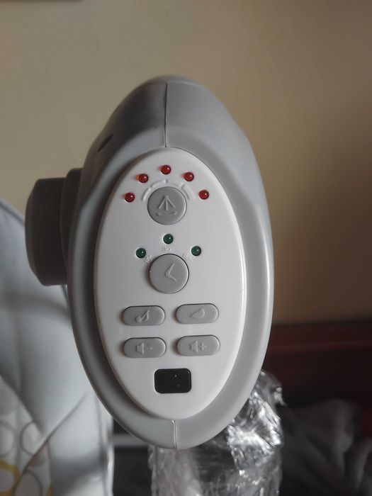 CANGAROO Електрическа люлка - шезлонг SWING STAR