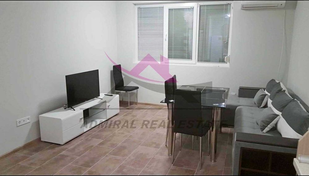 Дава се под наем Двустаен апартамент в Варна, Колхозен пазар - 60 кв.м за 435 € - Снимка #1