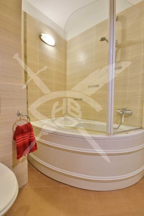 Тристаен апартамент в кв. Хладилника № 74491