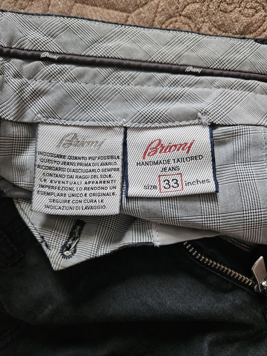 Продам оригинальные джинсы Brioni
