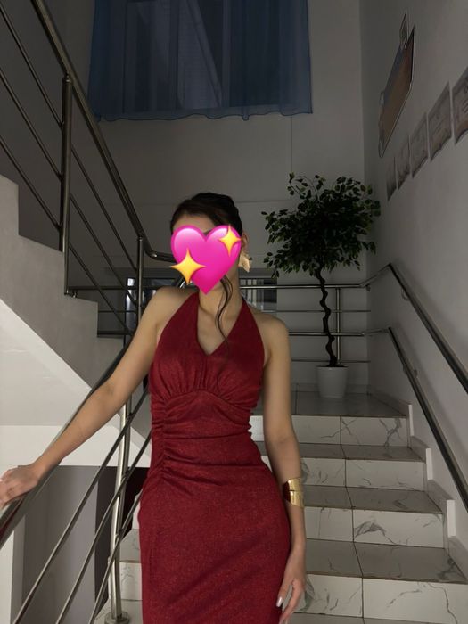 Продаются вечерние платья