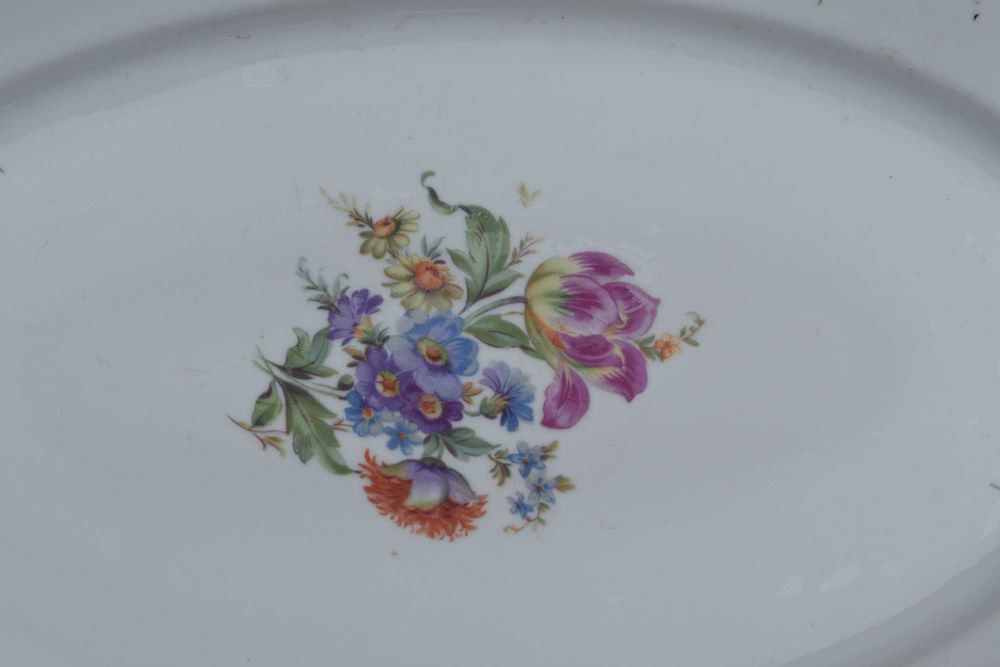 супник ,плато и сосиера