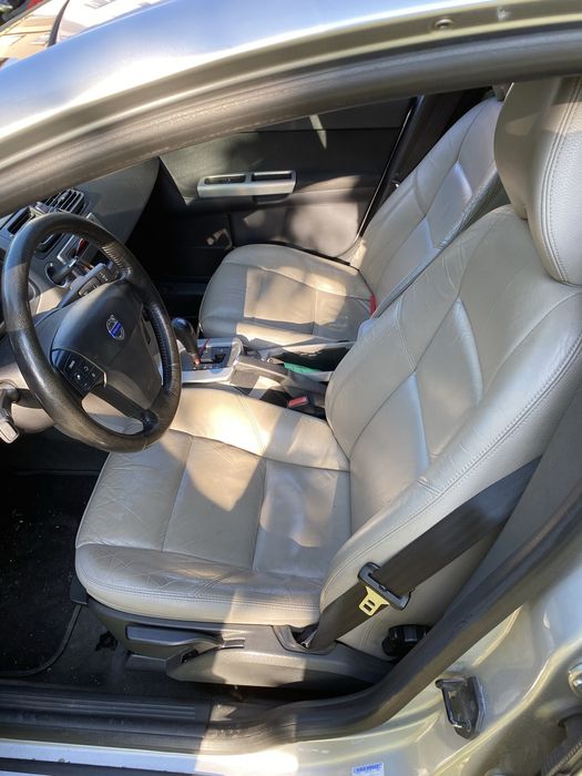 Волво s40 2.4 170кс на части