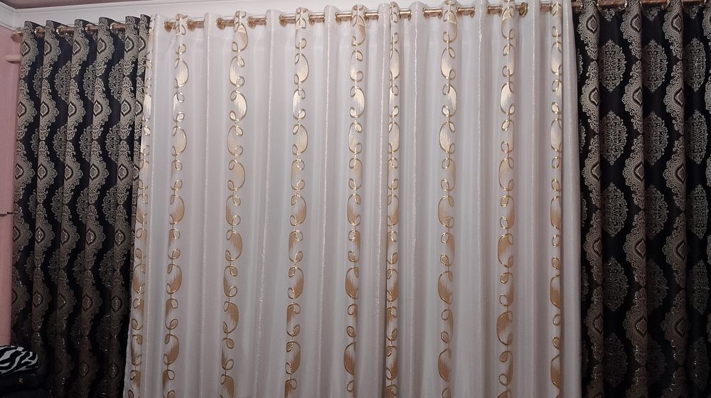 Зонавицка Парда Сотилади Бонуси Бор