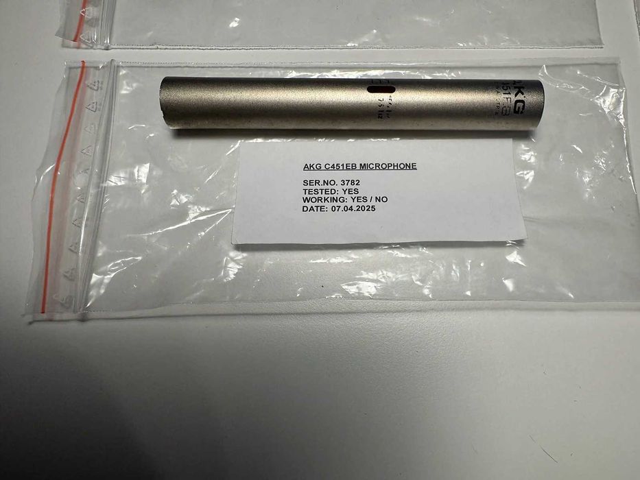 Microfon AKG C 451 EB si capsula omnidirectionala CK2