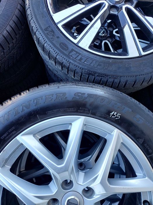 Set 4 anvelope Dunlop wintersport 5 235 60 r18 ci135