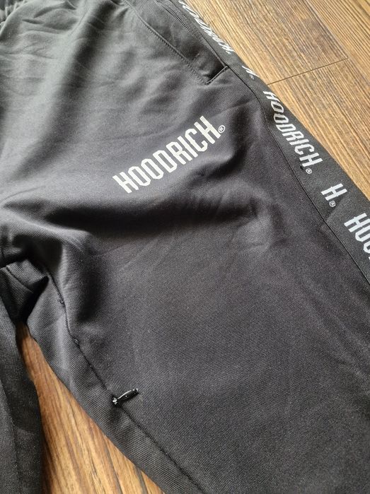 Страхотно мъжко спортно долнище HOODRICH размер M