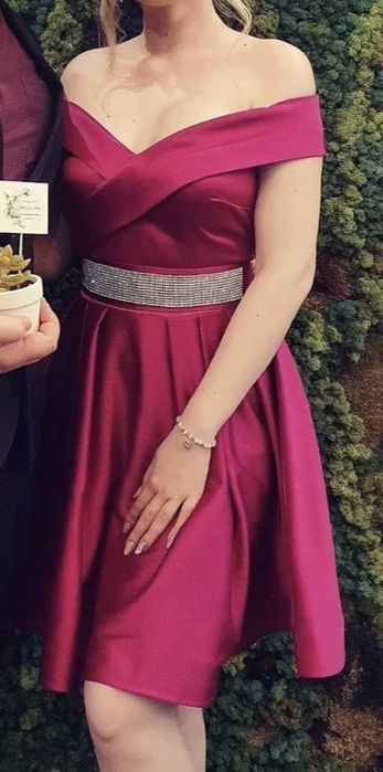 Rochie de seara fucsia