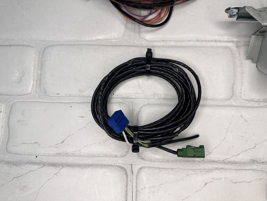 Задна камера AUDI Q5 SQ5 8R Комплект