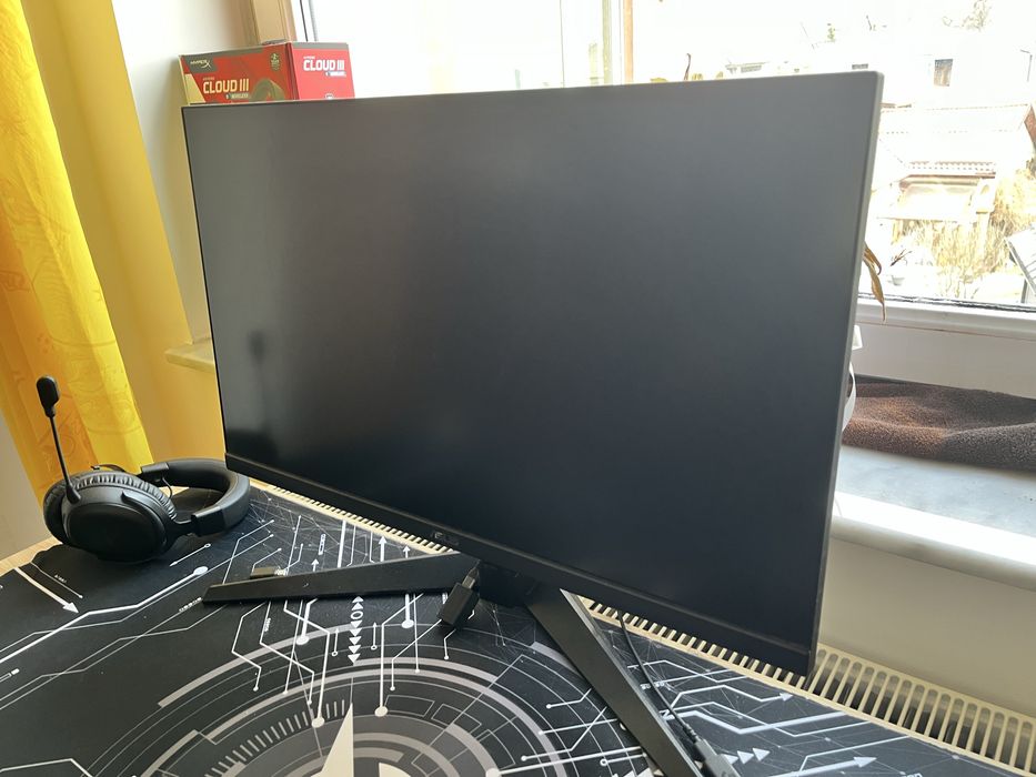 Monitor Asus 180hz