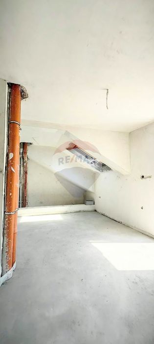 Мезонет за продажба, кв.Погреби