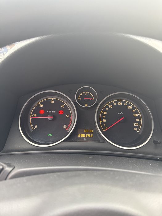 Opel astra h twintop