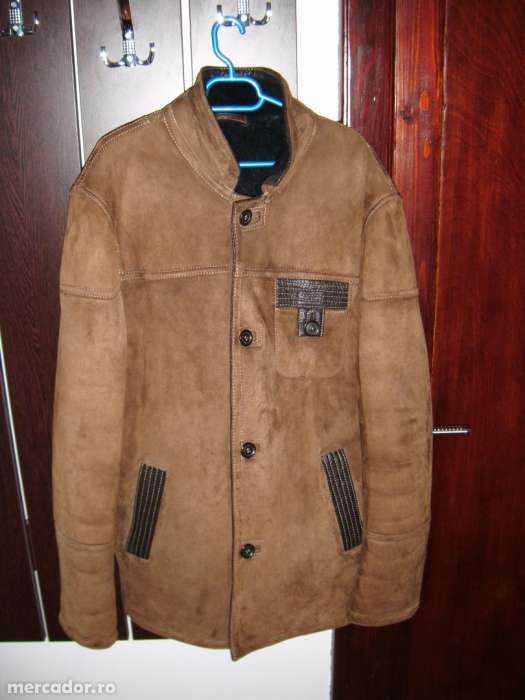 cojoc barbatesc piele naturala cu blana la interior NOU