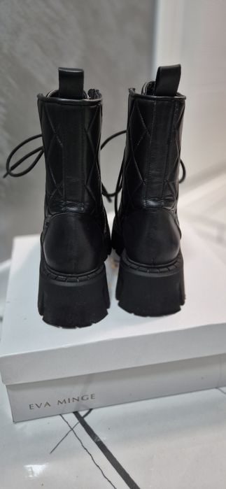 Боти  естесвена кожа Eva Minge