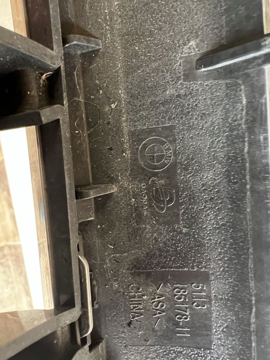 BMW G30 lci бъбреци оригинални