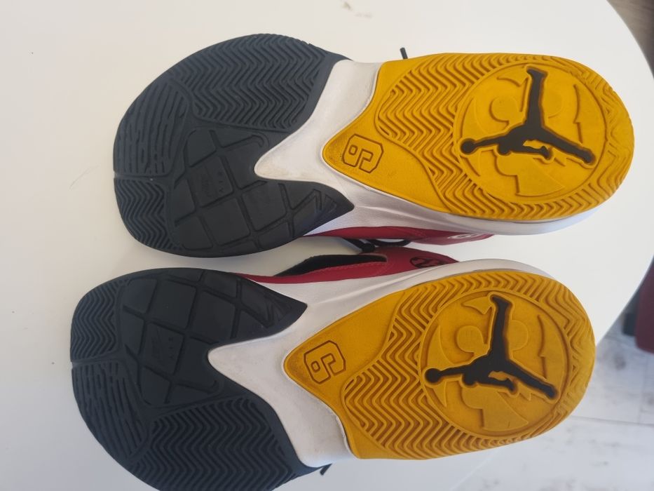 Vand ghete Nike Jordan Air Max Aura 3 nr 39