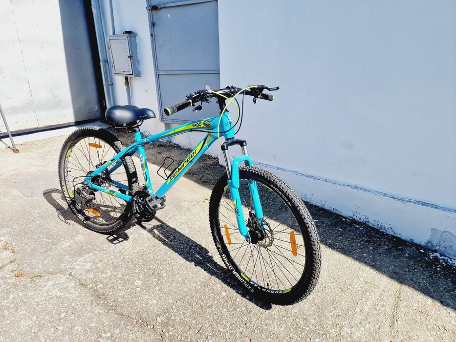 Bicicleta schimbator spate / fata Shimano, frane disc fata-spate