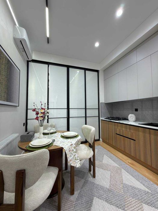 Продаю 2х комн в Яккасарае ул Шота Руставели! Арендатор 700у.е! ID09