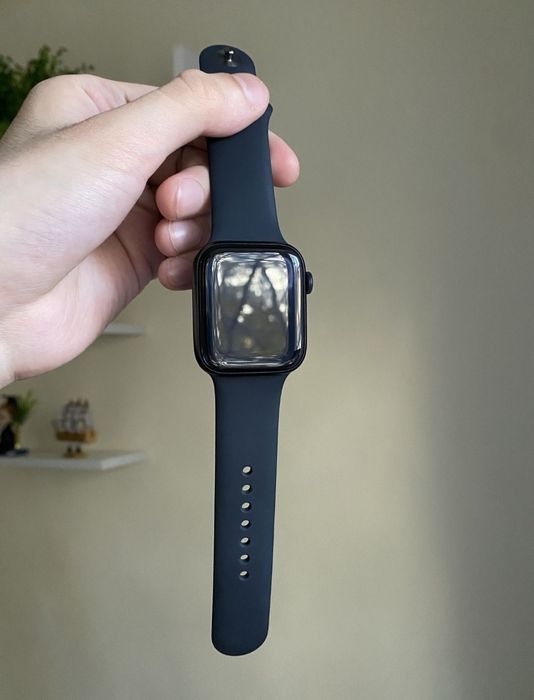 Apple Watch SE 2 АКБ 99 % Почти Новый Звонить Оригинал