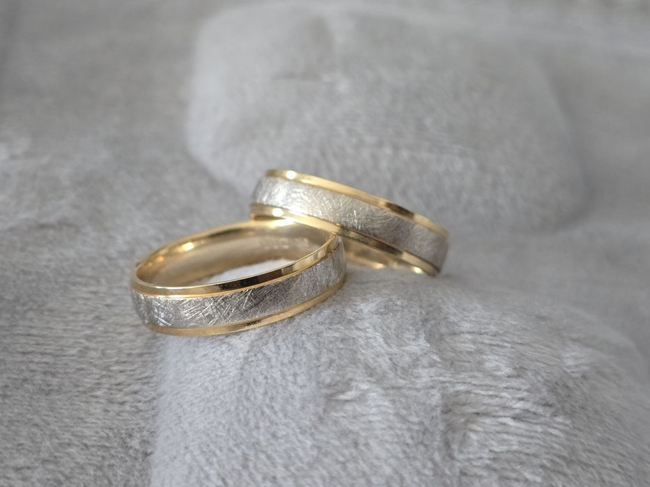 Verighete unice, din aur de 18 karate - Combinație aur alb și galben