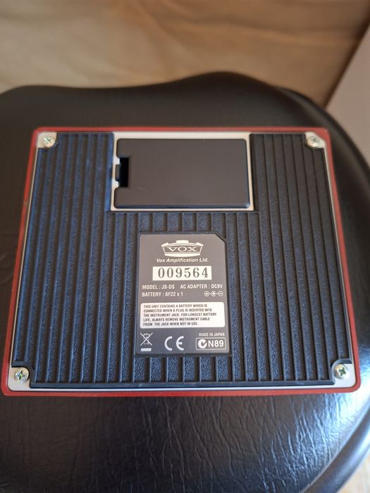 Vox saturator distortion Joe Satriani