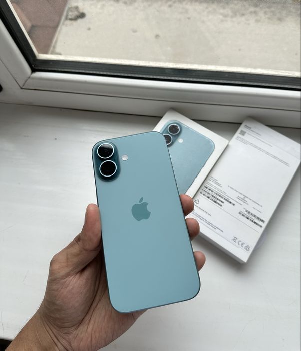 iPhone 16 Tile 128GB Sim 90%