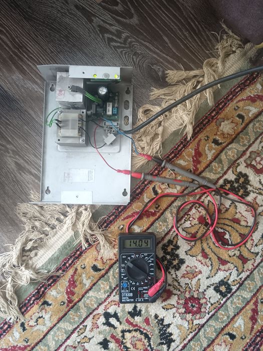 Блок питания и зарядчик