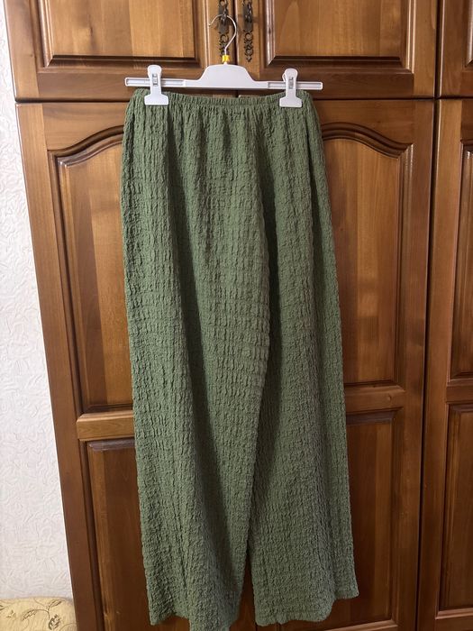 Зелен (кхаки) панталон Zara