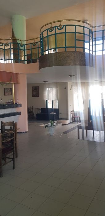 Продава бизнес комплекс  в с.Яхиново общ.Дупница