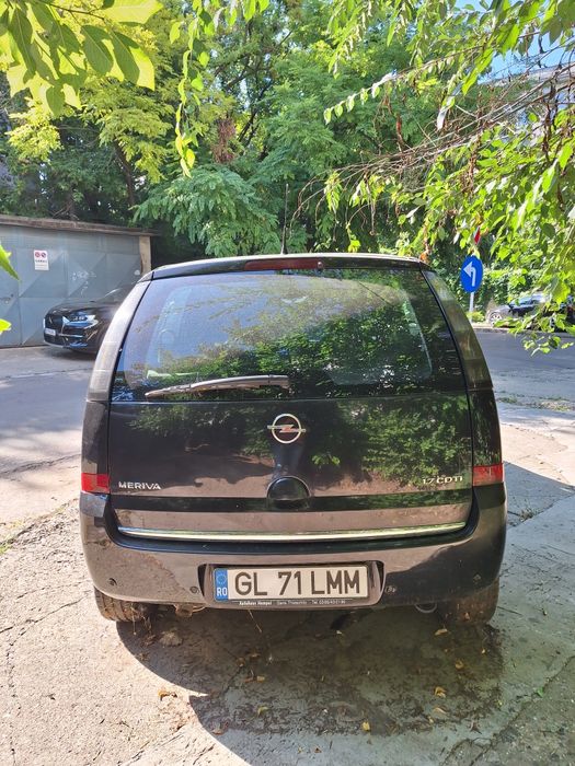Vând Opel Meriva