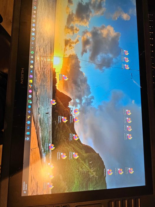 Tableta grafica touchscreen spart IPS Huion Kamvas GT-221 PRO