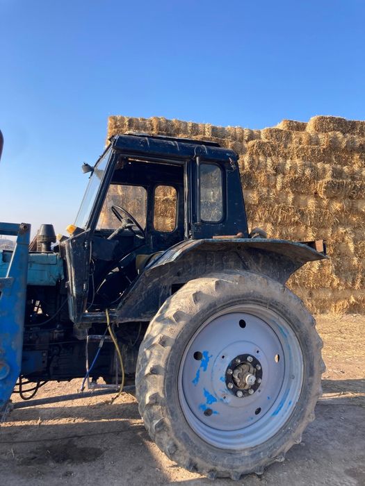 Срочно продам трактор