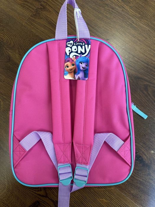 Детска раница.