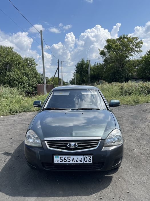 Lada priora 2011г