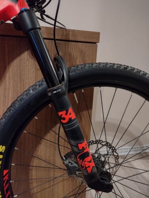 Orbea OIZ H30 Cannondale trail Five