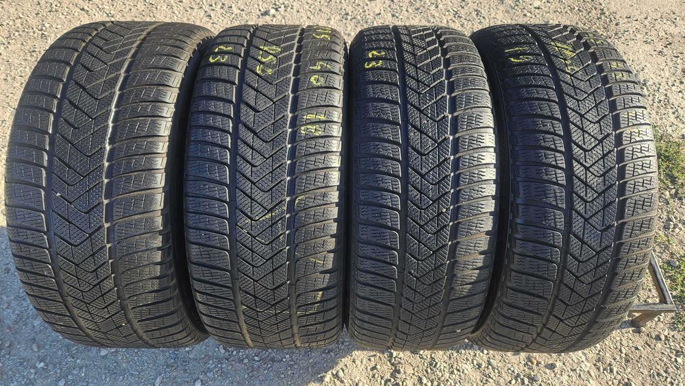SET 4 Anvelope Iarna 245/45 R18 + 275/40 R18 PIRELLI Sottozero 3 RSC XL (BMW Original) Runflat