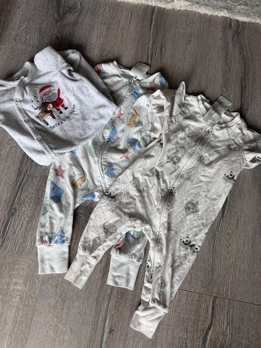 Set pijamale H&M 68