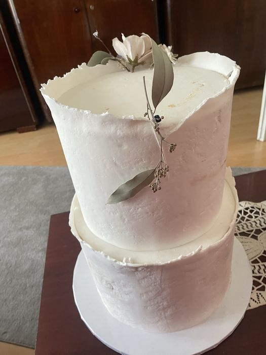 Vand macheta tort doua etaje